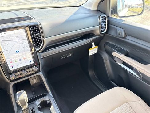 New 2025 Ford Ranger XLT w/ FX4 Off-Road Package image 15