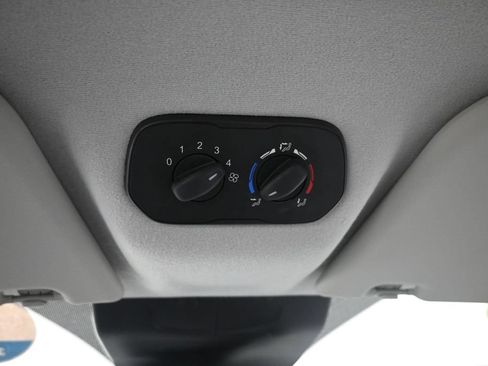 Used 2018 Ford Transit 350 XL RWD image 16