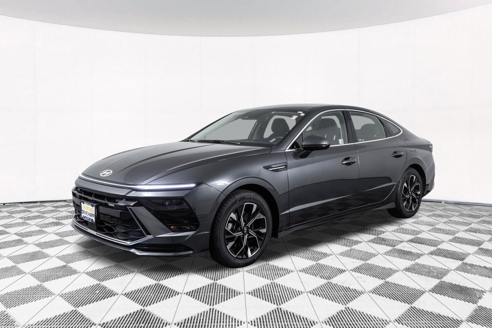 Used 2025 Hyundai Sonata SEL FWD image 13
