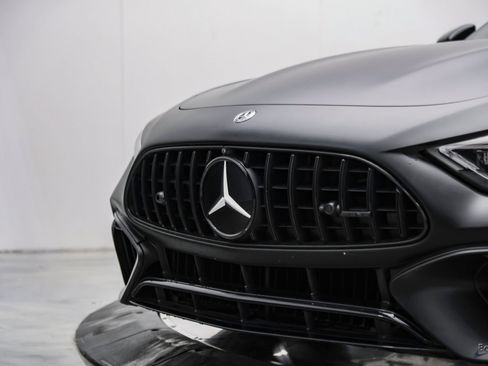 Used 2022 Mercedes-Benz SL 55 AMG 4MATIC image 42