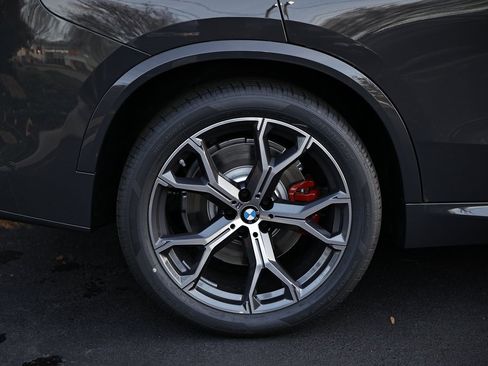 New 2026 BMW X5 xDrive50e w/ Executive Package image 6