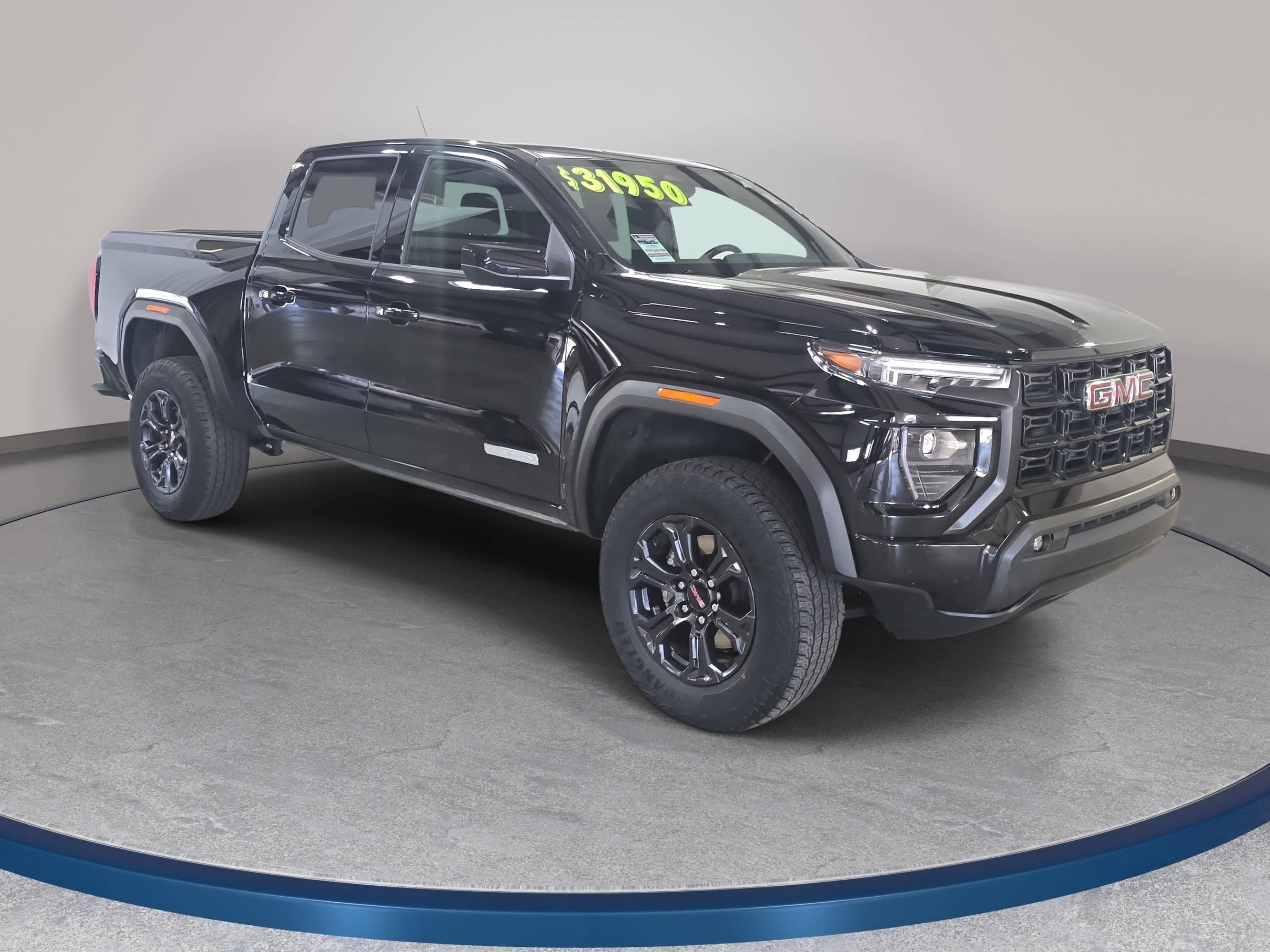Used 2024 GMC Canyon Elevation w/ Convenience Package RWD image 4