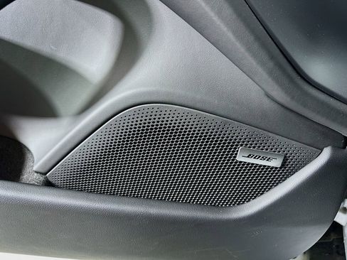 New 2025 Porsche Taycan 4S image 21