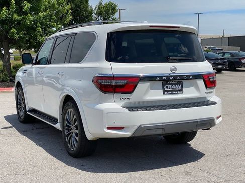 Used 2023 Nissan Armada Platinum w/ Captain's Chairs Package AWD/4WD image 5
