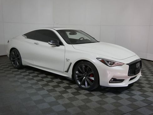 Used 2020 INFINITI Q60 Red Sport 400 image 1