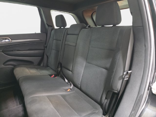 Used 2016 Jeep Grand Cherokee Laredo w/ Quick Order Package 23E AWD/4WD image 13