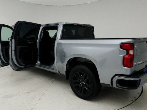 Used 2023 Chevrolet Silverado 1500 Custom RWD image 12