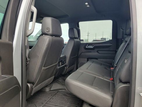 Used 2024 GMC Sierra 1500 SLT w/ SLT Premium Plus Package image 27