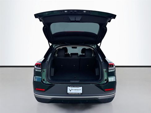 New 2025 VinFast VF 8 Eco image 26