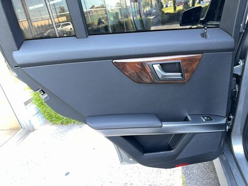 Used 2015 Mercedes-Benz GLK 350 4MATIC image 22