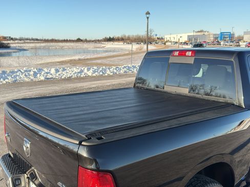 Used 2017 RAM 1500 Big Horn image 38