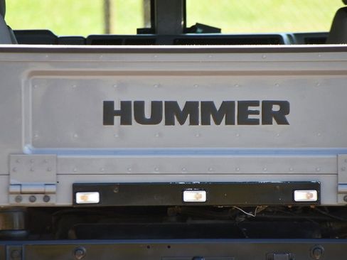 Used 1998 HUMMER H1 4-Door Open Top image 9