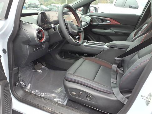 New 2026 Chevrolet Equinox EV RS image 11