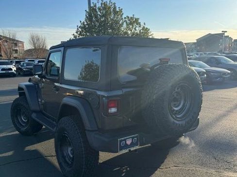 Used 2020 Jeep Wrangler Sport image 6