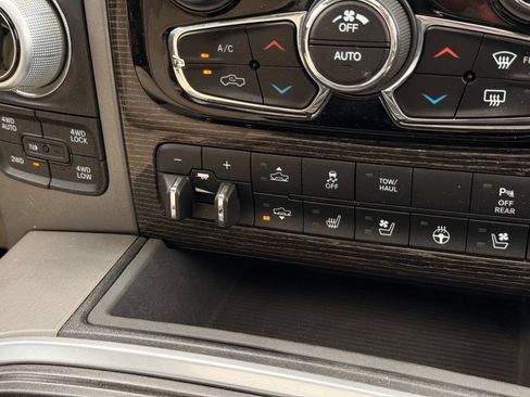 Used 2018 RAM 1500 Limited AWD/4WD image 61
