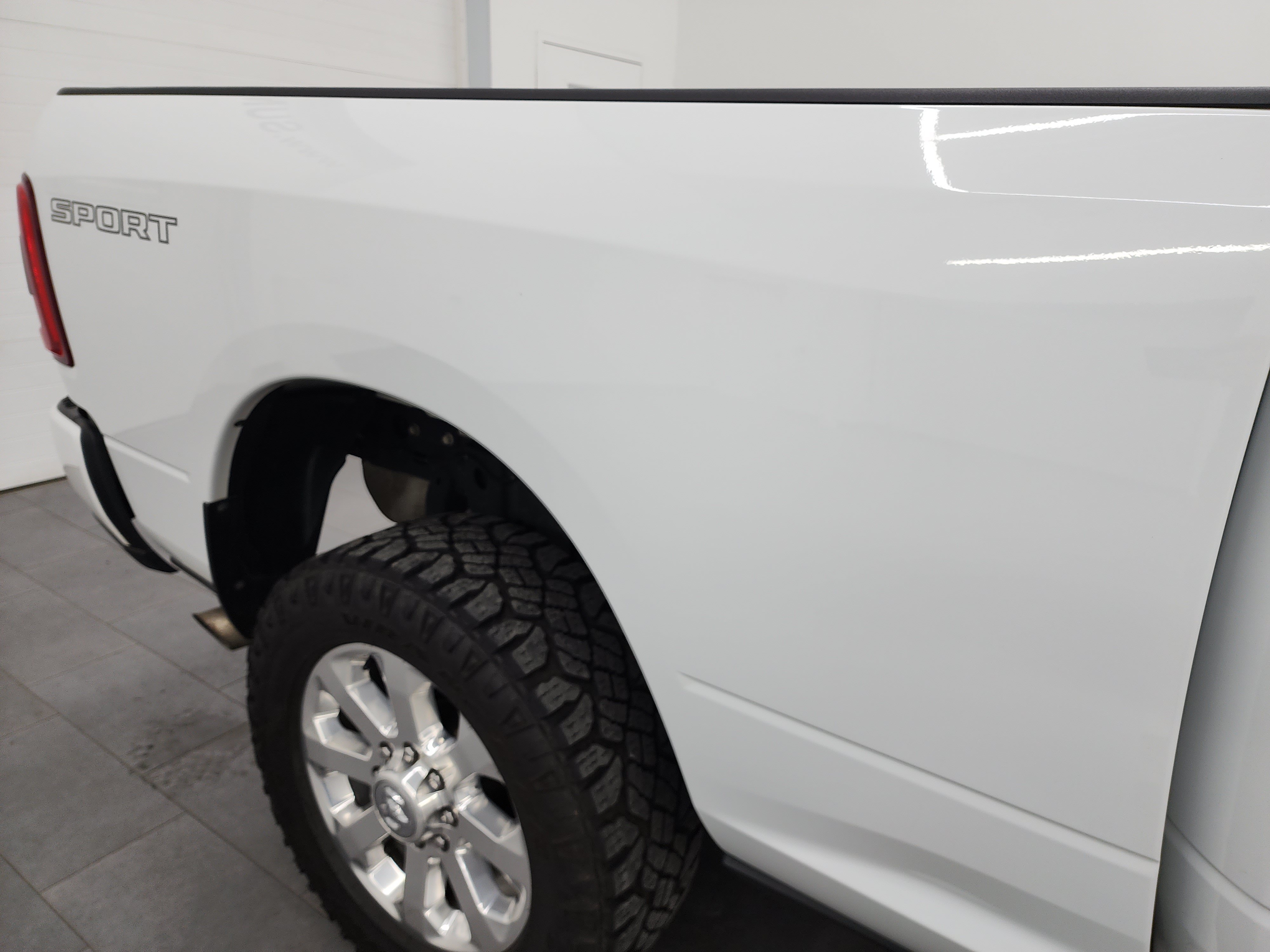 Used 2023 RAM 2500 Big Horn w/ Level 1 Equipment Group AWD/4WD image 26
