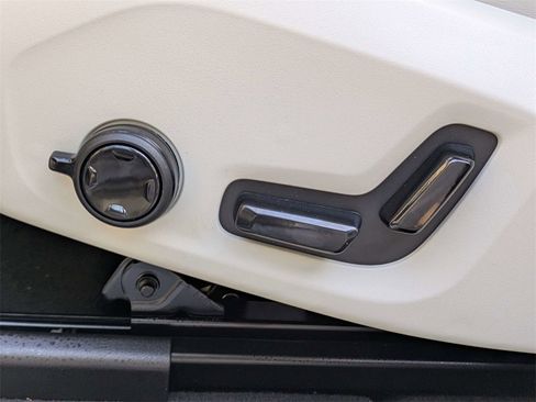 New 2026 Volvo XC60 T8 Ultra w/ Protection Package Premier image 21