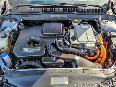 Used 2020 Ford Fusion SE image 37