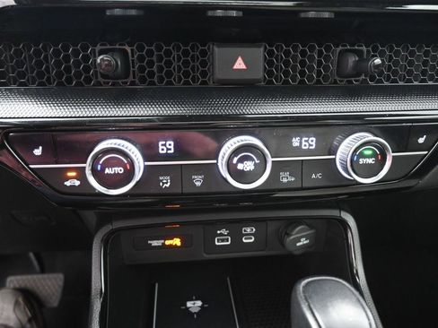 Used 2023 Honda CR-V EX-L image 9