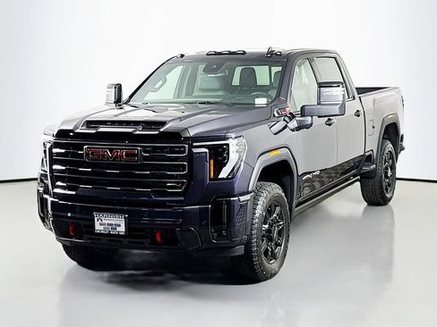 New 2026 GMC Sierra 2500 AT4 w/ AT4 Preferred Package image 3