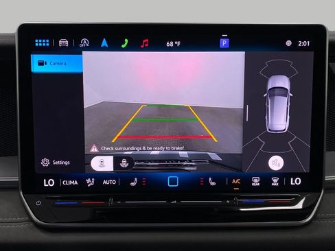 New 2025 Volkswagen Tiguan SE image 21