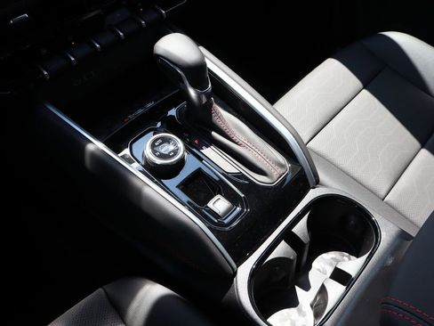 New 2025 Chevrolet Colorado Z71 w/ Technology Package image 26