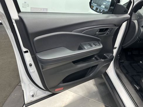Certified 2023 Honda Passport TrailSport image 10