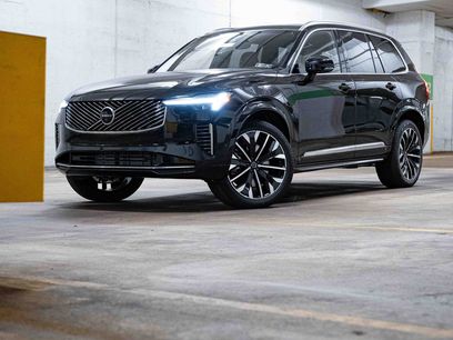 New 2026 Volvo XC90 T8 Plus w/ Protection Package Premier