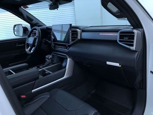 New 2026 Toyota Tundra Limited AWD/4WD image 17