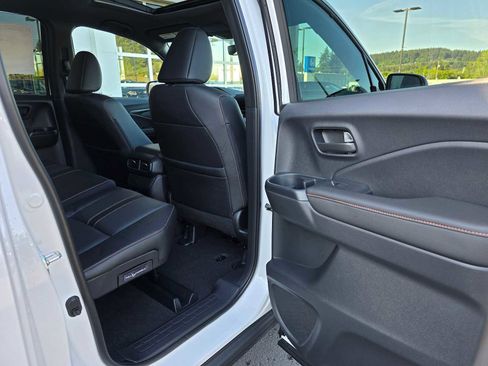 New 2025 Honda Ridgeline TrailSport+ image 15