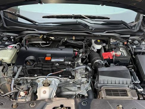 Used 2021 Honda Civic Sport image 8