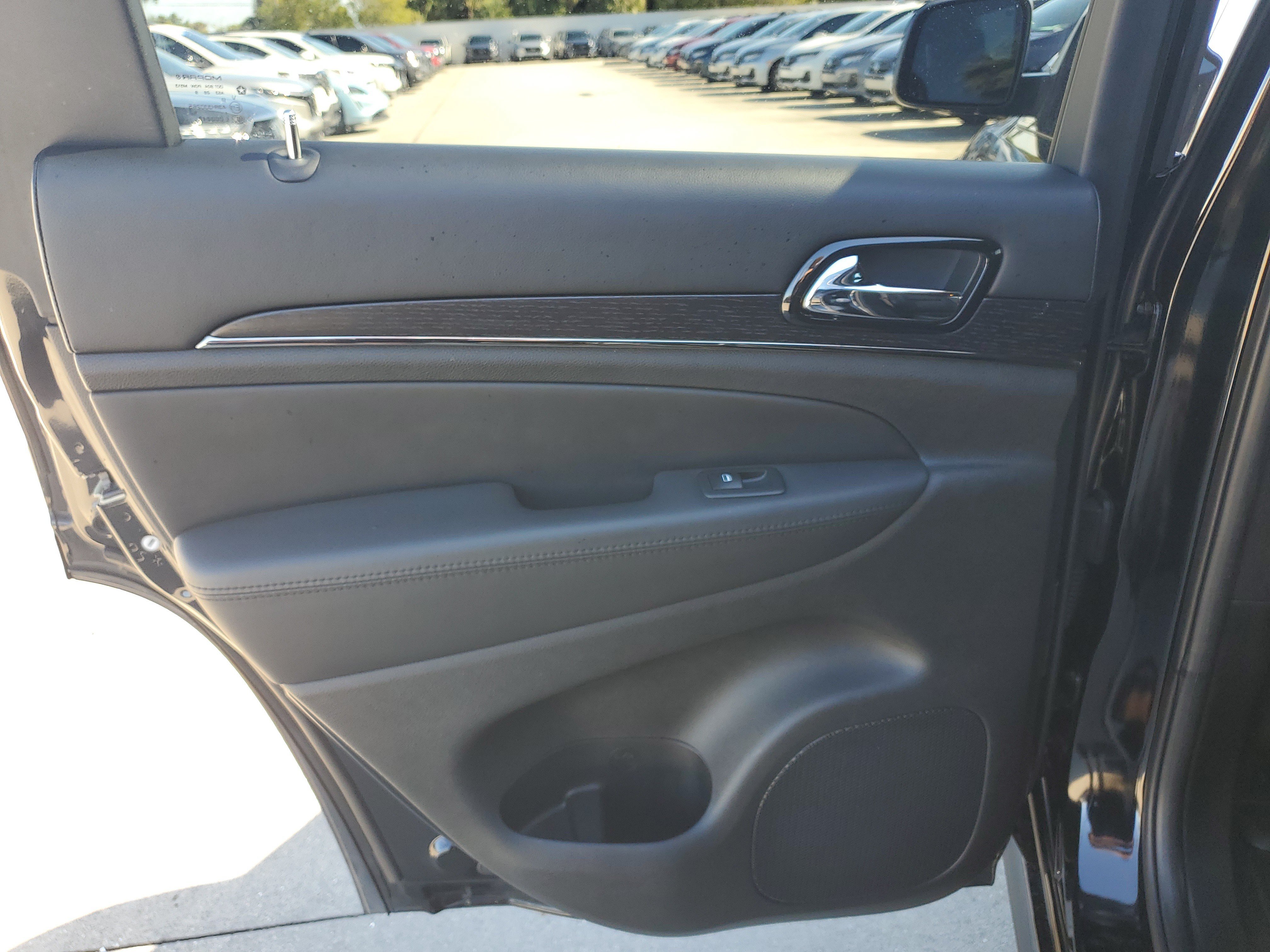 Used 2020 Jeep Grand Cherokee High Altitude RWD image 15