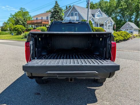 Used 2022 Toyota Tundra Limited AWD/4WD image 7