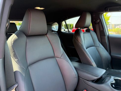 Certified 2023 Toyota Venza Nightshade AWD/4WD image 22