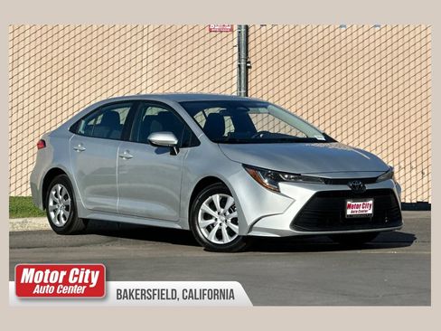 Used 2026 Toyota Corolla LE FWD image 1