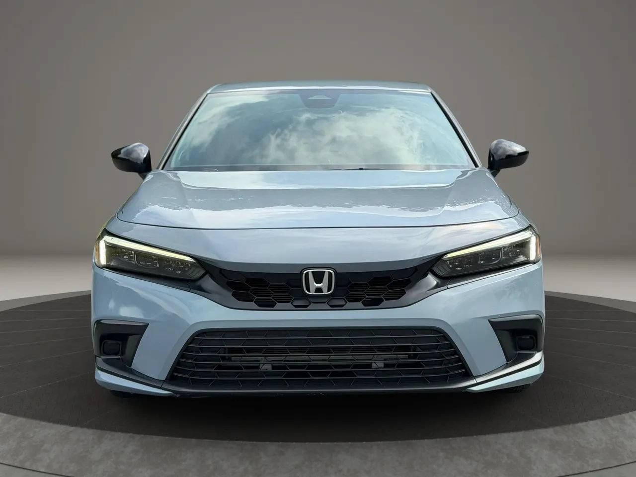 Used 2023 Honda Civic Sport image 2