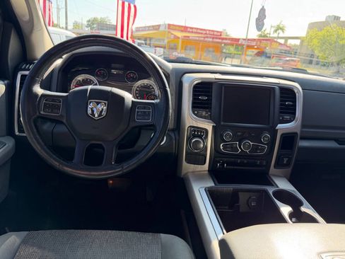 Used 2015 RAM 1500 Lone Star RWD image 10