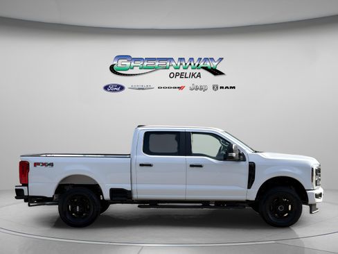 New 2026 Ford F250 XL AWD/4WD image 9