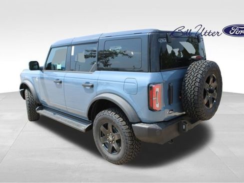 New 2025 Ford Bronco Outer Banks image 4