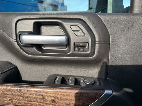 Used 2020 GMC Sierra 3500 Denali w/ Denali Ultimate Package image 17