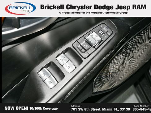 Used 2017 Genesis G90 3.3T Premium RWD image 27