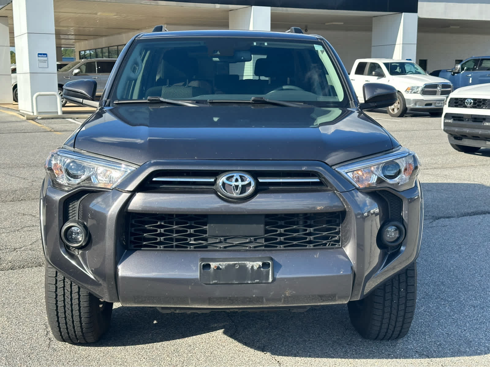 Used 2022 Toyota 4Runner SR5 w/ TRD Black Wheel Package (TMS) AWD/4WD image 5