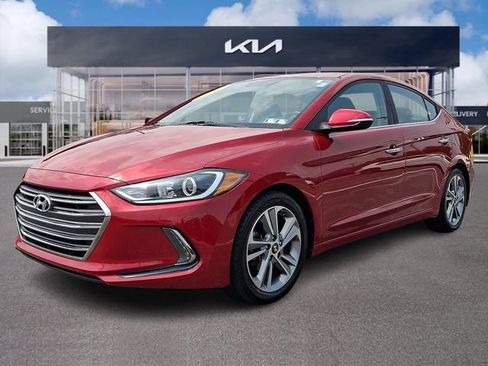 Used 2017 Hyundai Elantra Limited FWD image 3