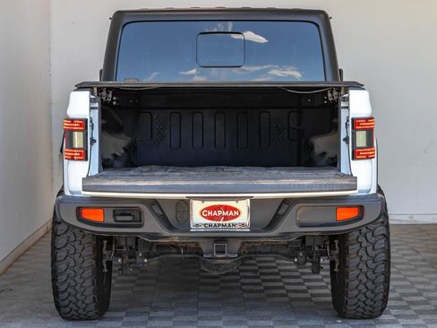 Used 2023 Jeep Gladiator Sport AWD/4WD image 6