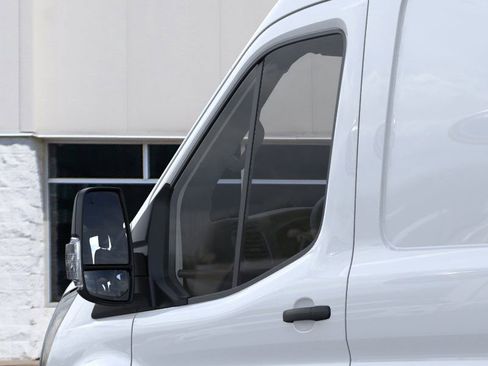 New 2025 Ford Transit 250 148 Medium Roof image 20