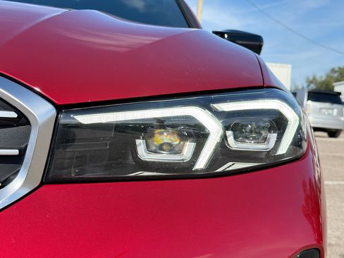 Used 2025 BMW M340i Sedan image 9