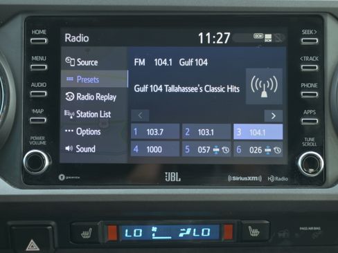 Used 2023 Toyota Tacoma TRD Off-Road w/ TRD Premium Off Road Package image 18