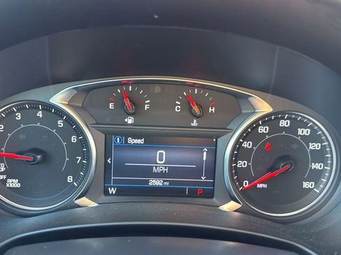 Used 2024 GMC Terrain SLE image 14