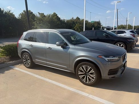 Used 2020 Volvo XC90 T6 Momentum w/ Protection Package Premier AWD/4WD image 2