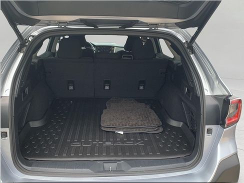 Used 2024 Subaru Outback Premium AWD/4WD image 22